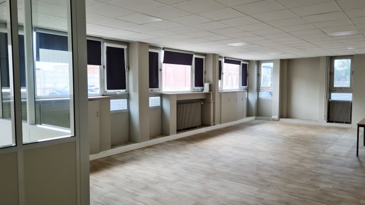 Bureaux 110m² + parking à louer Valenciennes