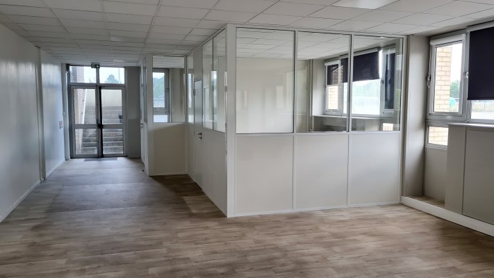 Bureaux 102m² + 10 parkings à louer Valenciennes