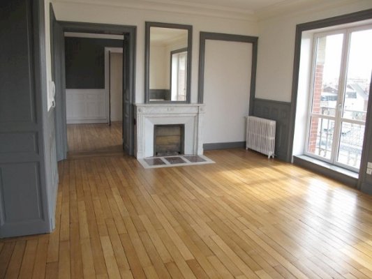 Bureaux de prestige 252m2 divisibles à louer Valenciennes