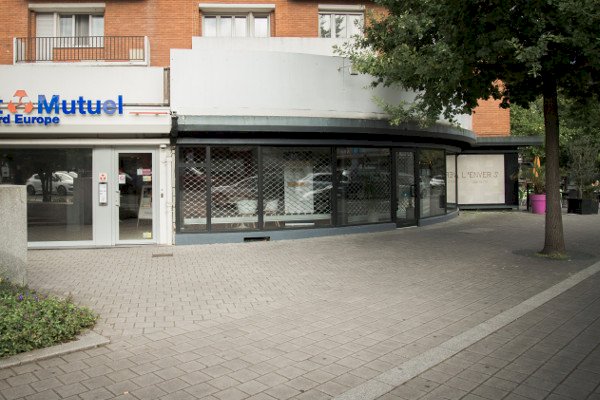 Local commercial 51.8m² à louer Valenciennes