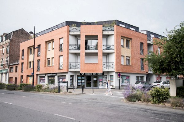 Bureaux 180m² avec vitrine à louer Valenciennes