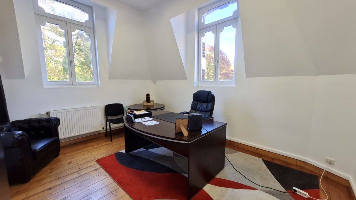 Bureaux de prestige + accueil 186m² à louer Valenciennes