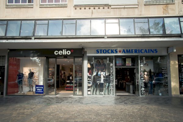 Local commercial 298m² + sous-sol 50m² à louer Valenciennes