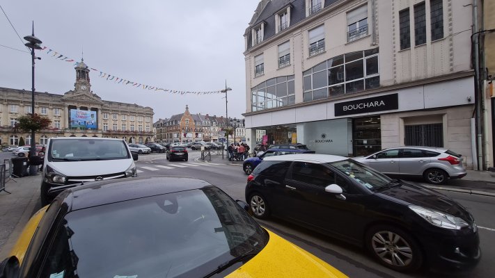 Local commercial 120m² à louer Cambrai
